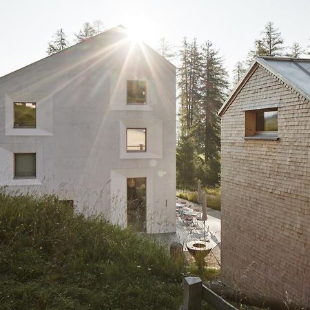 Pension Laresch Mathon Exterior photo